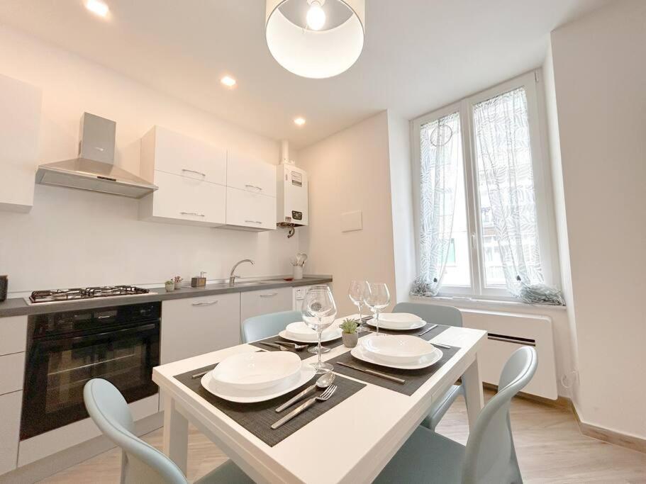 Apartamento Lusso In Centro Storico - Wifi - Ac Savona Exterior foto