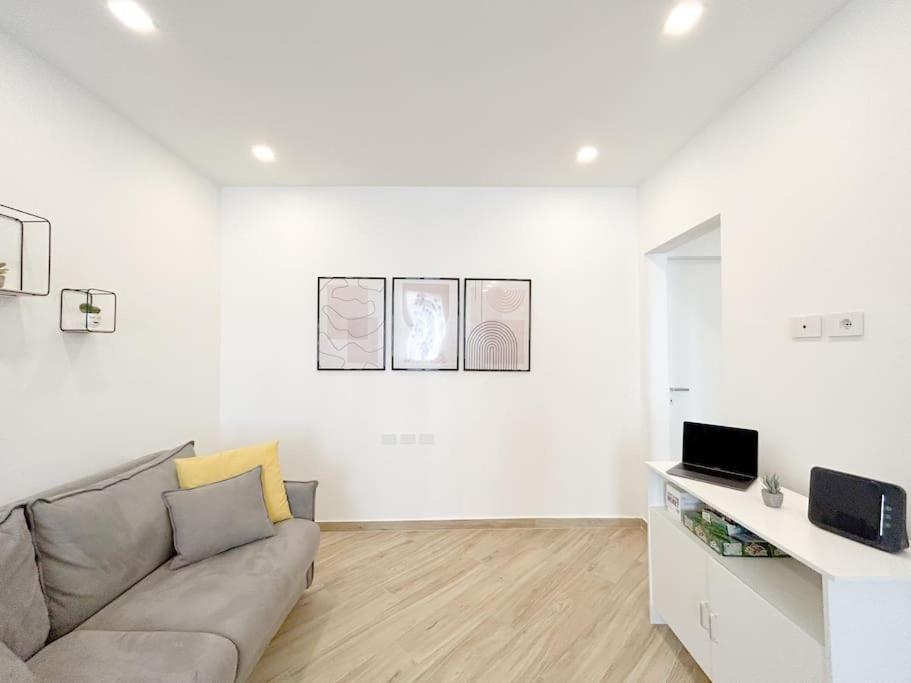Apartamento Lusso In Centro Storico - Wifi - Ac Savona Exterior foto