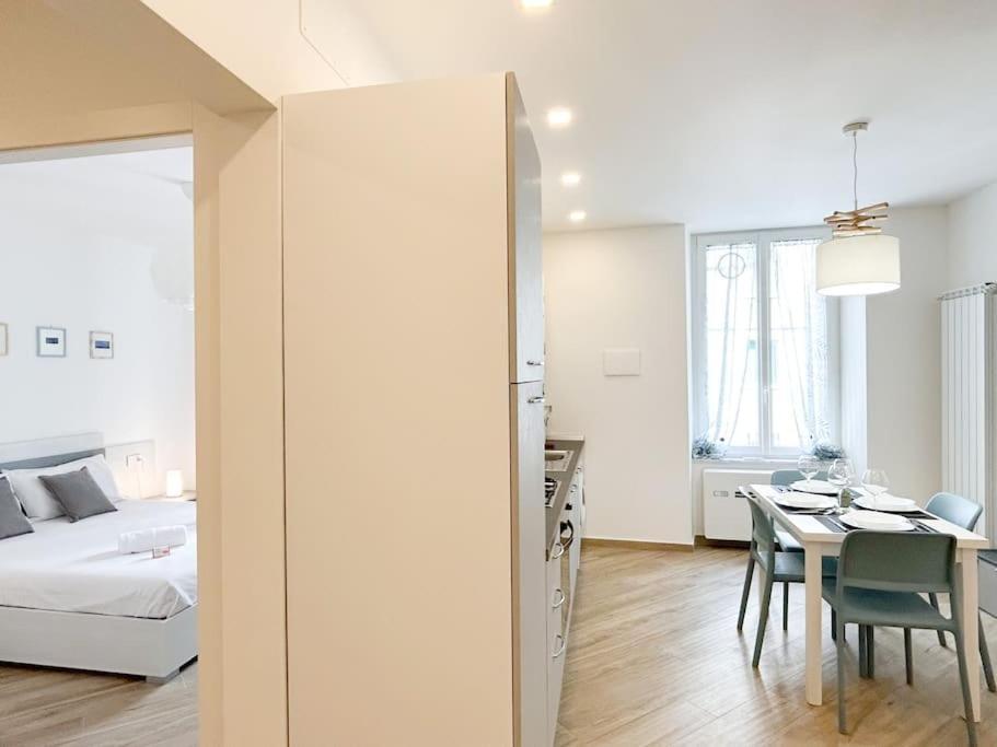 Apartamento Lusso In Centro Storico - Wifi - Ac Savona Exterior foto