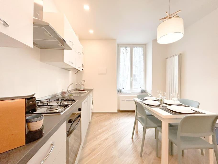 Apartamento Lusso In Centro Storico - Wifi - Ac Savona Exterior foto